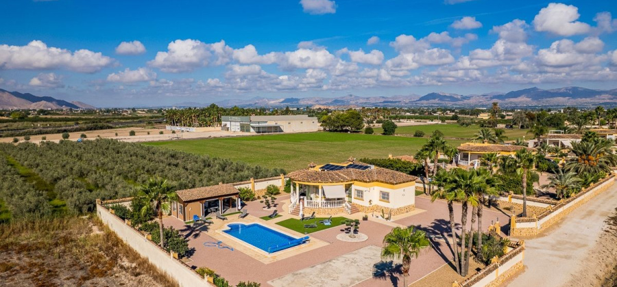 CATRAL, Alicante, 4 Bedrooms Bedrooms, ,2 BathroomsBathrooms,Villa,Resale,0,103536637401470816