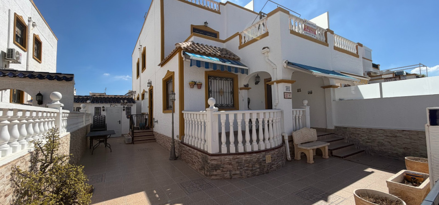 Orihuela, Alicante, 3 Bedrooms Bedrooms, ,2 BathroomsBathrooms,Townhouse,Resale,0,271160219064468128