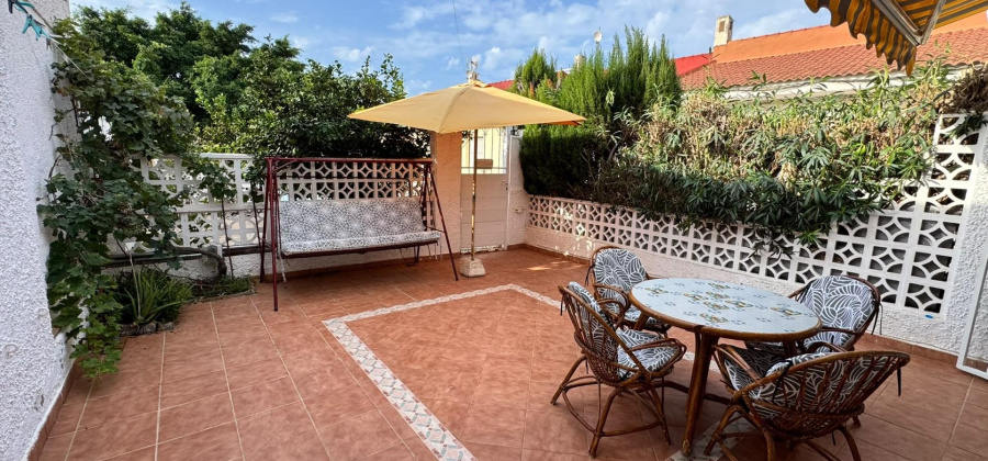 Torrevieja, Alicante, 2 Bedrooms Bedrooms, ,1 BathroomBathrooms,Bungalow,Resale,0,75632275471981424
