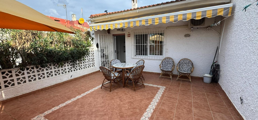 Torrevieja, Alicante, 2 Bedrooms Bedrooms, ,1 BathroomBathrooms,Bungalow,Resale,0,75632275471981424
