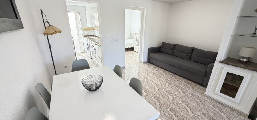 Villamartin, Alicante, 3 Bedrooms Bedrooms, ,2 BathroomsBathrooms,Townhouse,Resale,0,103186345881203280