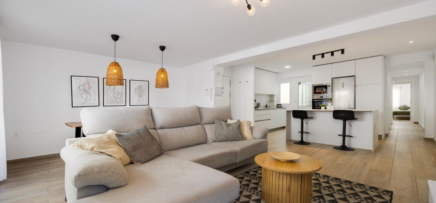 Torrevieja, Alicante, 3 Bedrooms Bedrooms, ,1 BathroomBathrooms,Apartment,Resale,0,75632227790984384