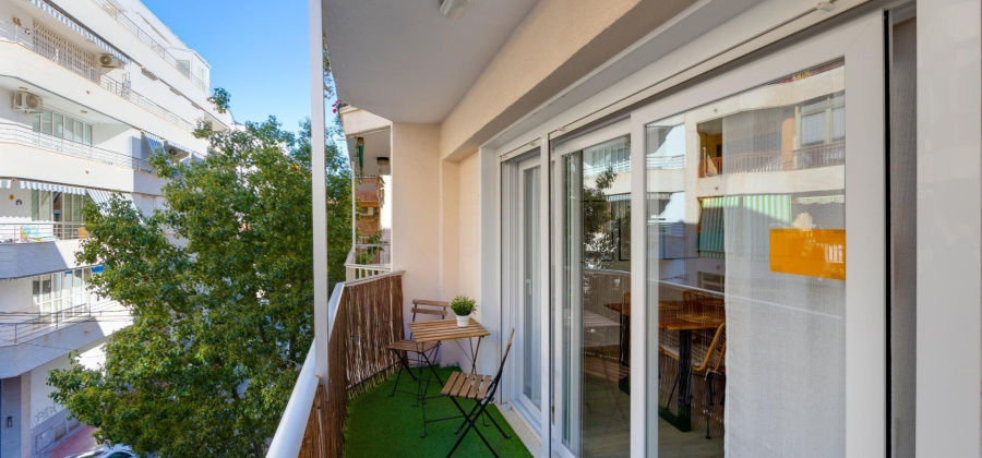 Torrevieja, Alicante, 3 Bedrooms Bedrooms, ,1 BathroomBathrooms,Apartment,Resale,0,75632227790984384
