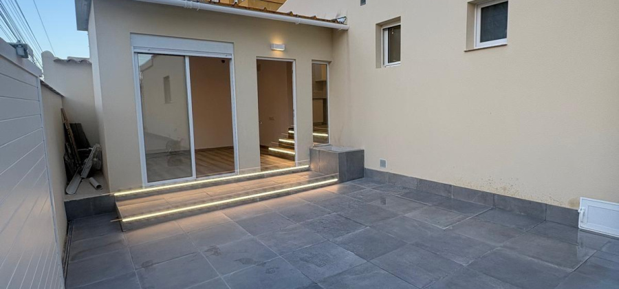 Torrevieja, Alicante, 2 Bedrooms Bedrooms, ,2 BathroomsBathrooms,Villa,Resale,0,75632560300868272