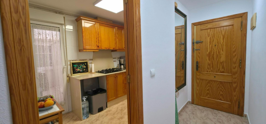 Torrevieja, Alicante, 3 Bedrooms Bedrooms, ,2 BathroomsBathrooms,Apartment,Resale,0,75632155509019552