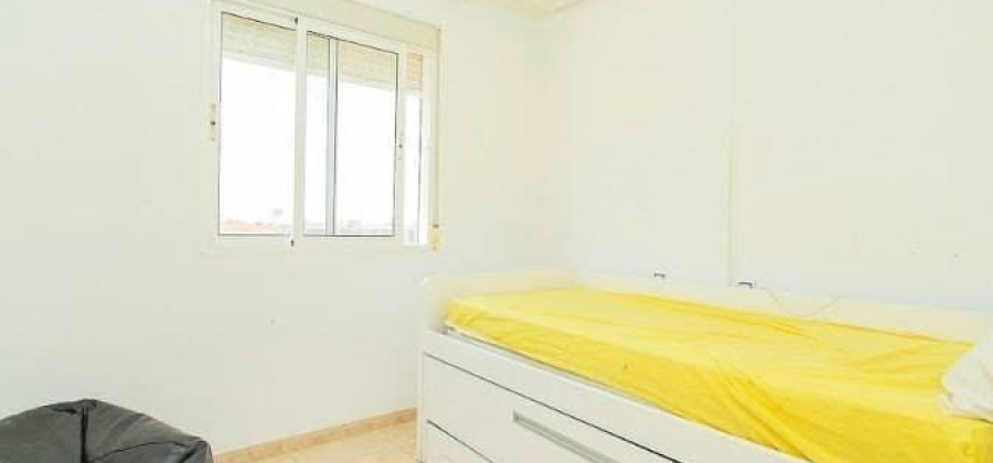 Torrevieja, Alicante, 3 Bedrooms Bedrooms, ,2 BathroomsBathrooms,Apartment,Resale,0,75632176450544496