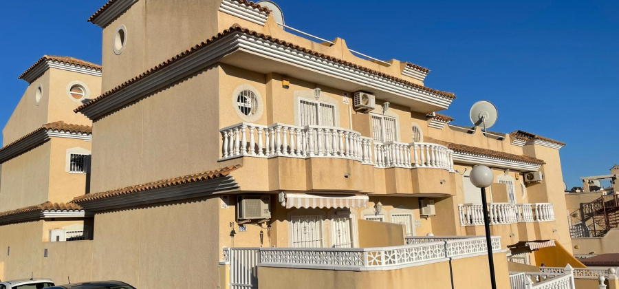 Villamartin, Alicante, 2 Bedrooms Bedrooms, ,2 BathroomsBathrooms,Townhouse,Resale,0,103186176720950096