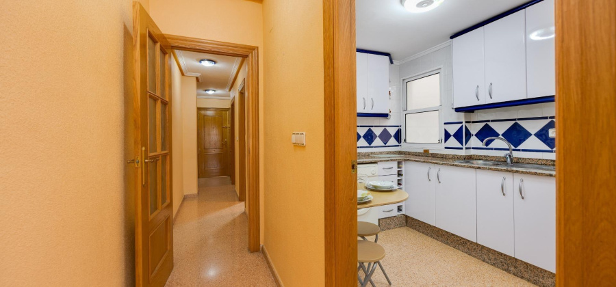 Torrevieja, Alicante, 2 Bedrooms Bedrooms, ,1 BathroomBathrooms,Apartment,Resale,0,75632236651435952