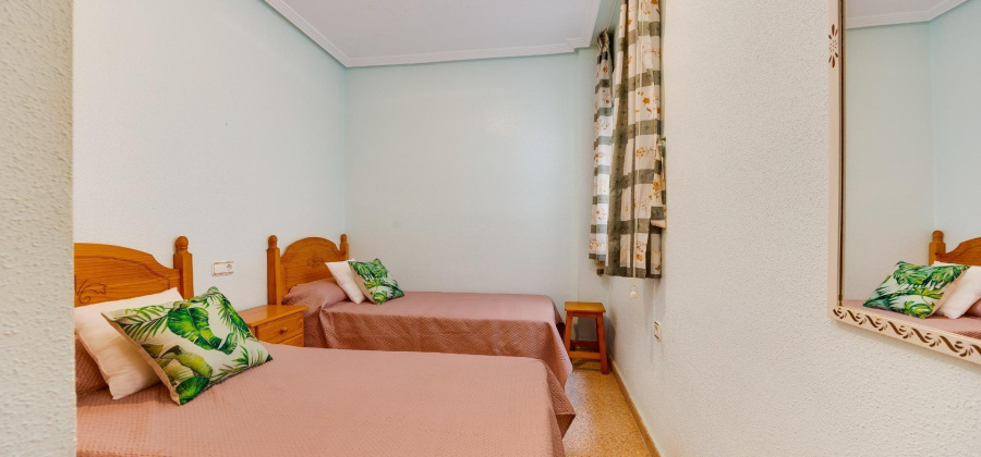 Torrevieja, Alicante, 2 Bedrooms Bedrooms, ,1 BathroomBathrooms,Apartment,Resale,0,75632236651435952
