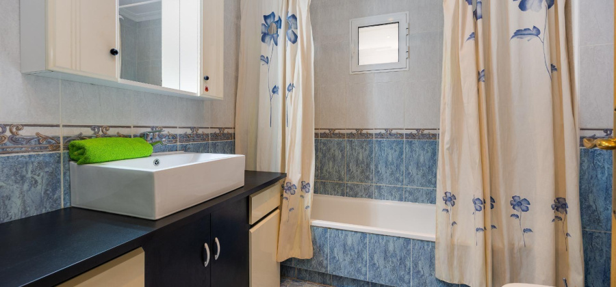 Torrevieja, Alicante, 2 Bedrooms Bedrooms, ,1 BathroomBathrooms,Apartment,Resale,0,75632236651435952