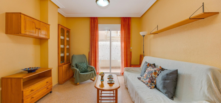 Torrevieja, Alicante, 2 Bedrooms Bedrooms, ,1 BathroomBathrooms,Apartment,Resale,0,75632236651435952