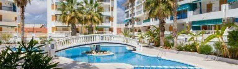 Torrevieja, Alicante, 2 Bedrooms Bedrooms, ,1 BathroomBathrooms,Apartment,Resale,0,7563288091371641