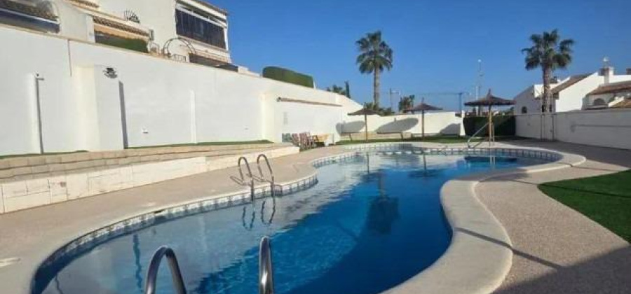 Orihuela Costa, Alicante, 2 Bedrooms Bedrooms, ,3 BathroomsBathrooms,Villa,Resale,0,75632104795200208