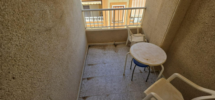 Torrevieja, Alicante, 2 Bedrooms Bedrooms, ,1 BathroomBathrooms,Apartment,Resale,0,75632161112708496