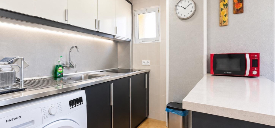 Torrevieja, Alicante, 1 Bedroom Bedrooms, ,1 BathroomBathrooms,Apartment,Resale,0,75632240823341648
