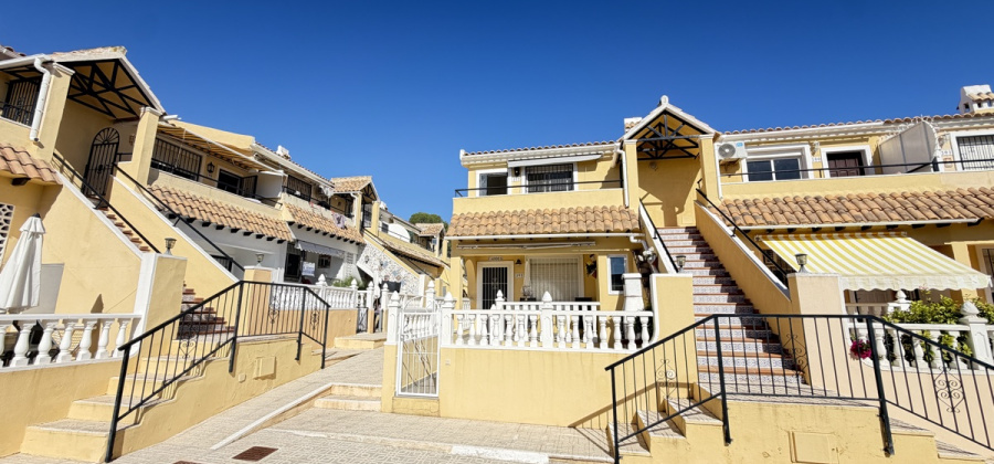 Villamartin, Alicante, 2 Bedrooms Bedrooms, ,1 BathroomBathrooms,Apartment,Resale,0,103186281614120656