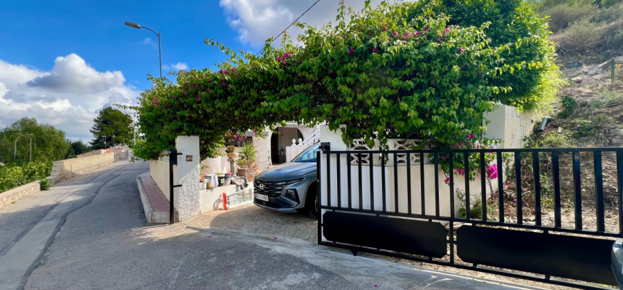 BENFERRI, ALICANTE / COSTA BLANCA, 3 Bedrooms Bedrooms, ,2 BathroomsBathrooms,Villa,Resale,0,103536144174315696