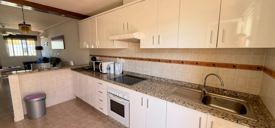 Orihuela, Alicante, 2 Bedrooms Bedrooms, ,2 BathroomsBathrooms,Townhouse,Resale,0,27116070739018336