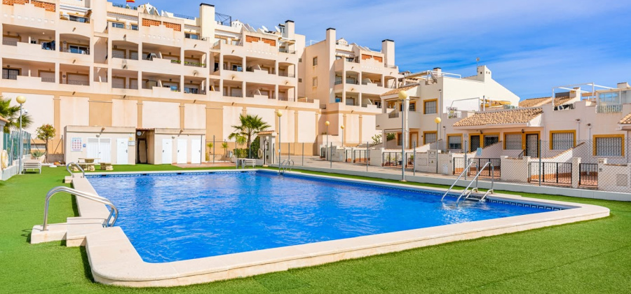 Orihuela, Alicante, 2 Bedrooms Bedrooms, ,2 BathroomsBathrooms,Townhouse,Resale,0,27116070739018336