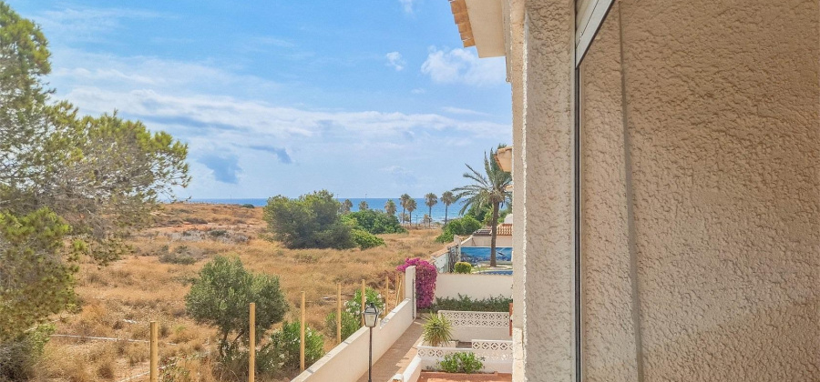Orihuela Costa, Alicante, 3 Bedrooms Bedrooms, ,2 BathroomsBathrooms,Townhouse,Resale,0,75632225322194336