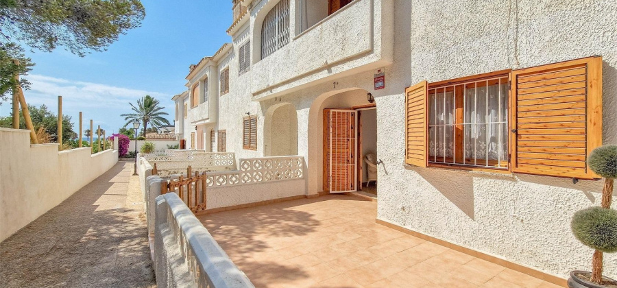 Orihuela Costa, Alicante, 3 Bedrooms Bedrooms, ,2 BathroomsBathrooms,Townhouse,Resale,0,75632225322194336