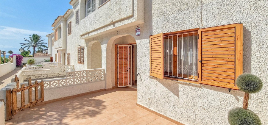Orihuela Costa, Alicante, 3 Bedrooms Bedrooms, ,2 BathroomsBathrooms,Townhouse,Resale,0,75632225322194336