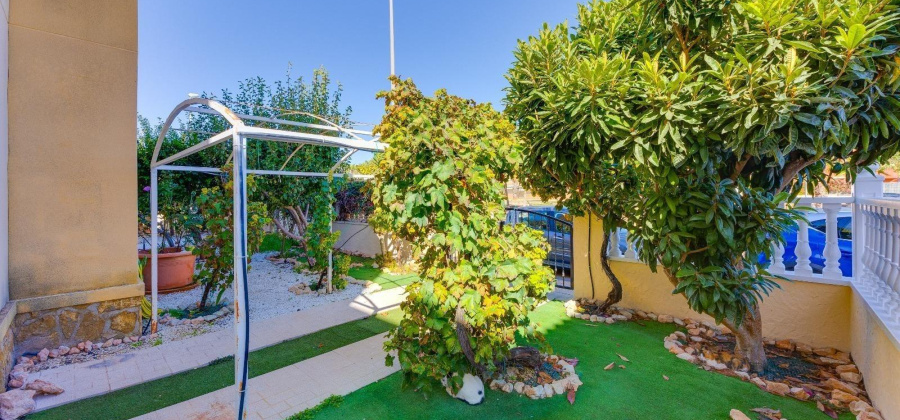 Orihuela Costa, Alicante, 4 Bedrooms Bedrooms, ,1 BathroomBathrooms,Bungalow,Resale,0,75632155527309664