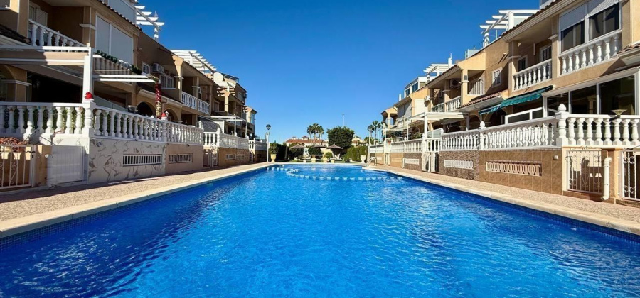 Orihuela Costa, Alicante, 4 Bedrooms Bedrooms, ,3 BathroomsBathrooms,Villa,Resale,0,7563283575031697